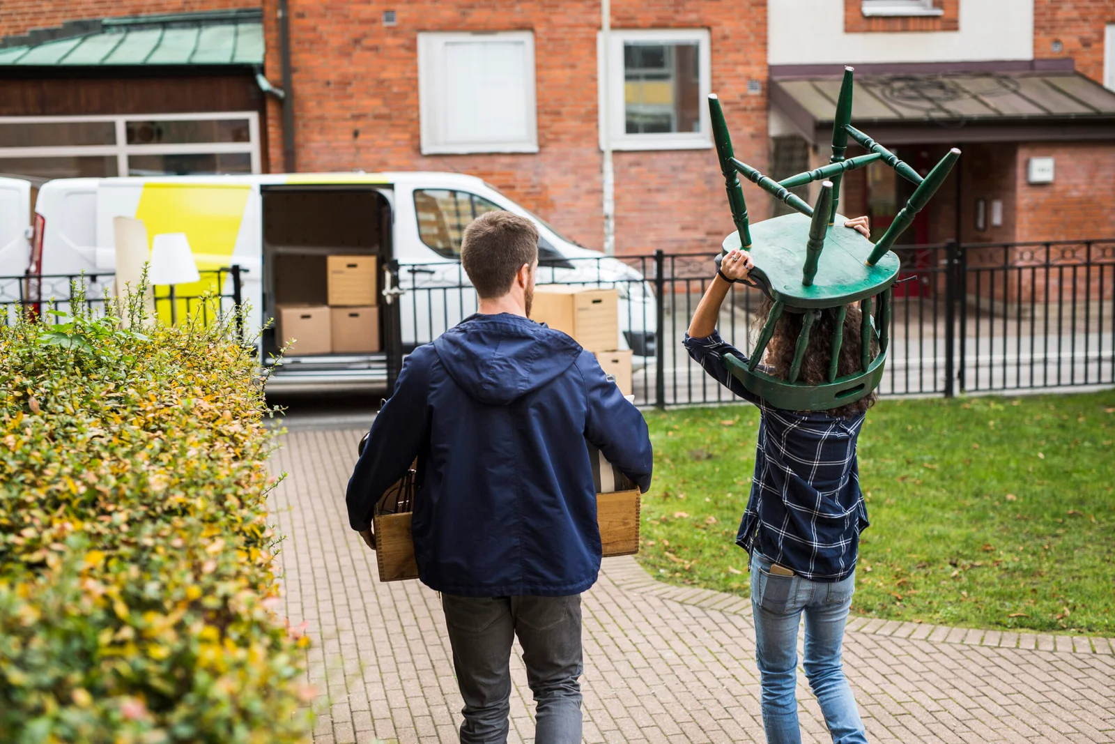 გადაზისვის სერვისი — MoveEasy